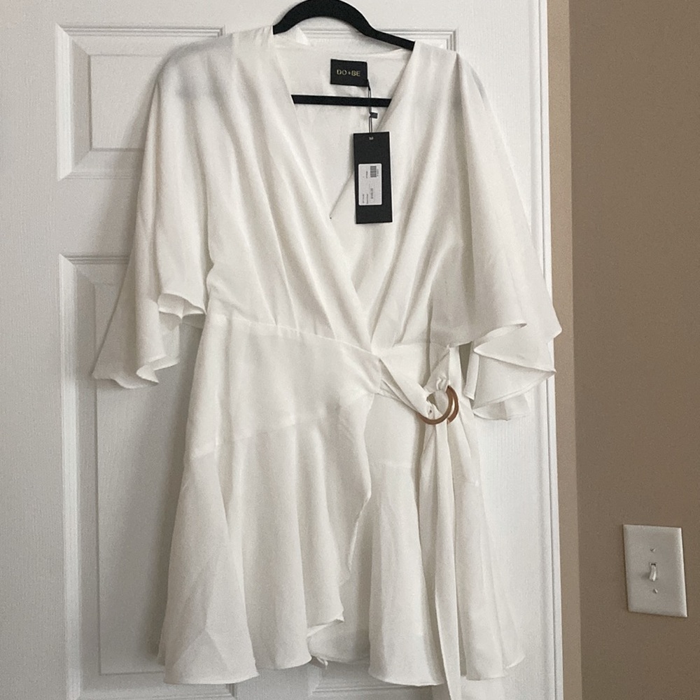 DO+BE White Wrap Flowy Romper with Gold Belt NWT
